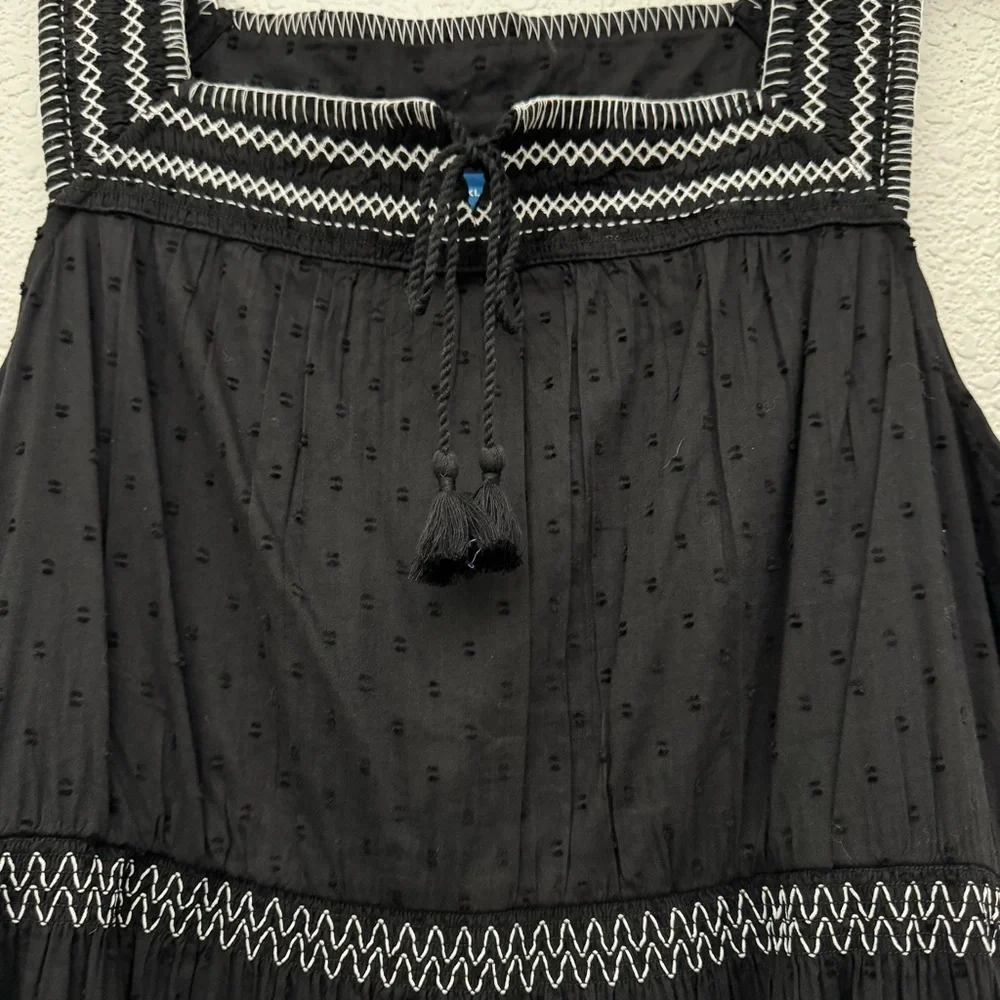 Old Navy Sleeveless Waist Defined Embroidered Clip Dot Maxi Dress Black NWT - Picture 5 of 16